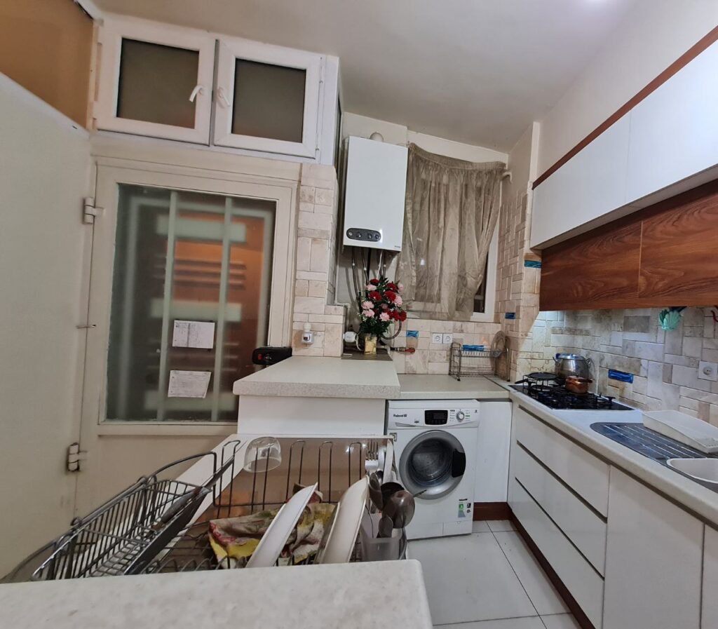 Azadi Homestay kitchen